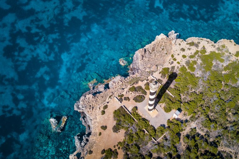 Faro de Punta Moscarter