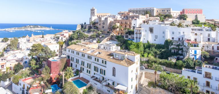 Propiedades en venta y en alquiler en Ibiza